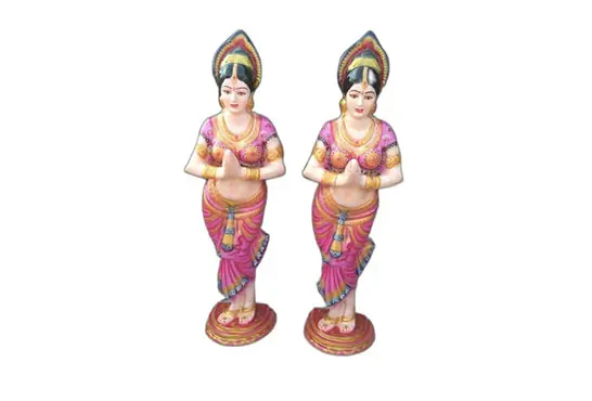Welcome Ladies Statue for wedding decoration and event entrance.